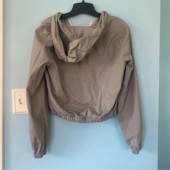 Forever 21 Gray Lightweight Jacket - Picture 5 of 7